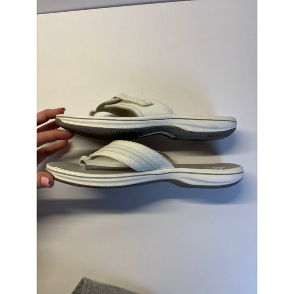 Clark’s Cloudstepper White Flip Flops (size 9)‎ - Picture 8 of 12